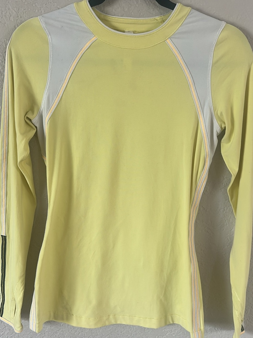 Lululemon Vintage Yellow Long Sleeve Cycling Top with White Panels